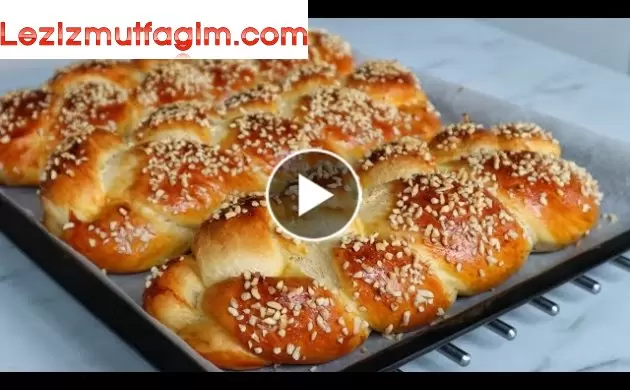 Bu Kadar Kabaran Bu Kadar Lezzetli Bir Çörek Yediniz Mi Tel Tel Ayrılan Paskalya Çöreği