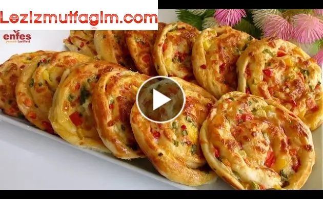 Abartmıyorum O Kadar Lezzetli Oldu Ki ️ Daha Güzelini Yemedim Minik Pizza Poğaça-Kahvaltılık Tarif