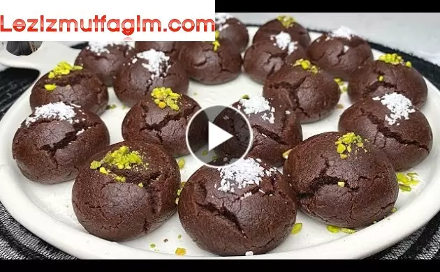 Yedikçe Yedirten Tam Ölçülü Kakaolu Islak Kurabiye Tarifi Brownie Tadında