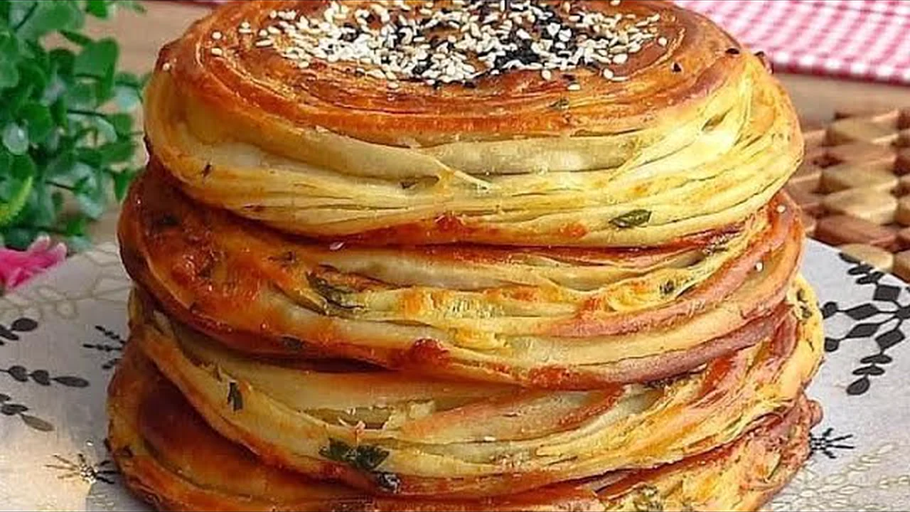 BUZLUKLAR BU TARİF İLE DOLACAK TEL TEL YUMUŞACIK ÇÖREK TARİFİ KOLAY VE LEZZETLİ