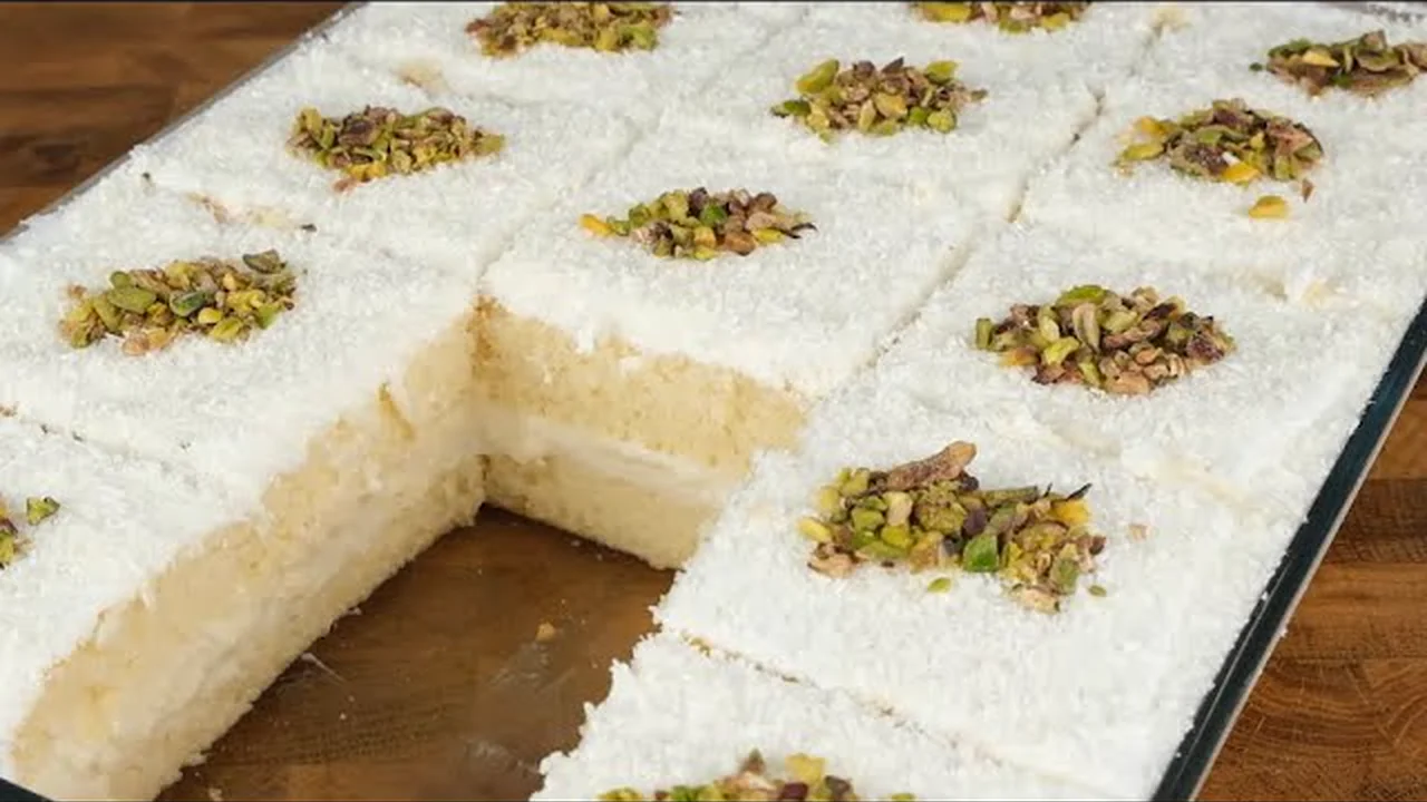 PASTA LEZZETİNDEİ Meşhur Kardelen Tatlısı Öyle Lezzetli Olduki Deneyince Göreceksiniz