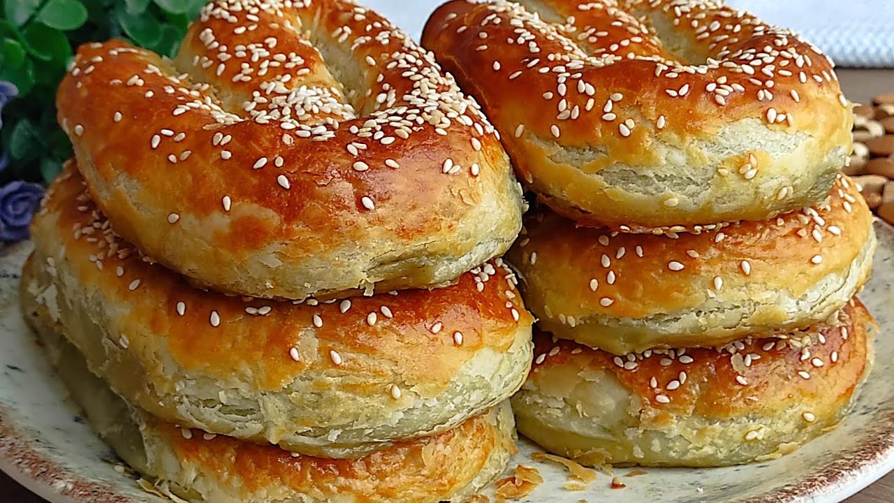 ISPANAK ALDIĞIMDA MUTLAKA YAPARIM SONUÇ MÜKEMMEL ÇOK KOLAY ÇOK LEZZETLİ BÖREK TARİFİ